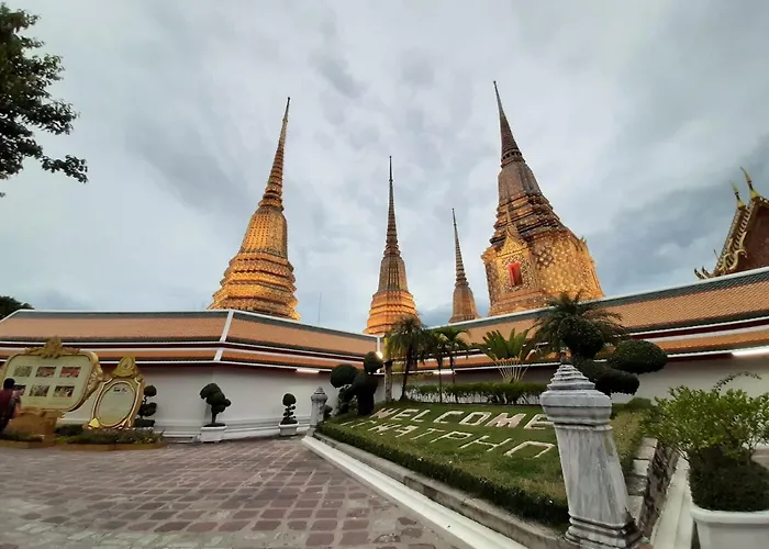 Chaiwat Ostello